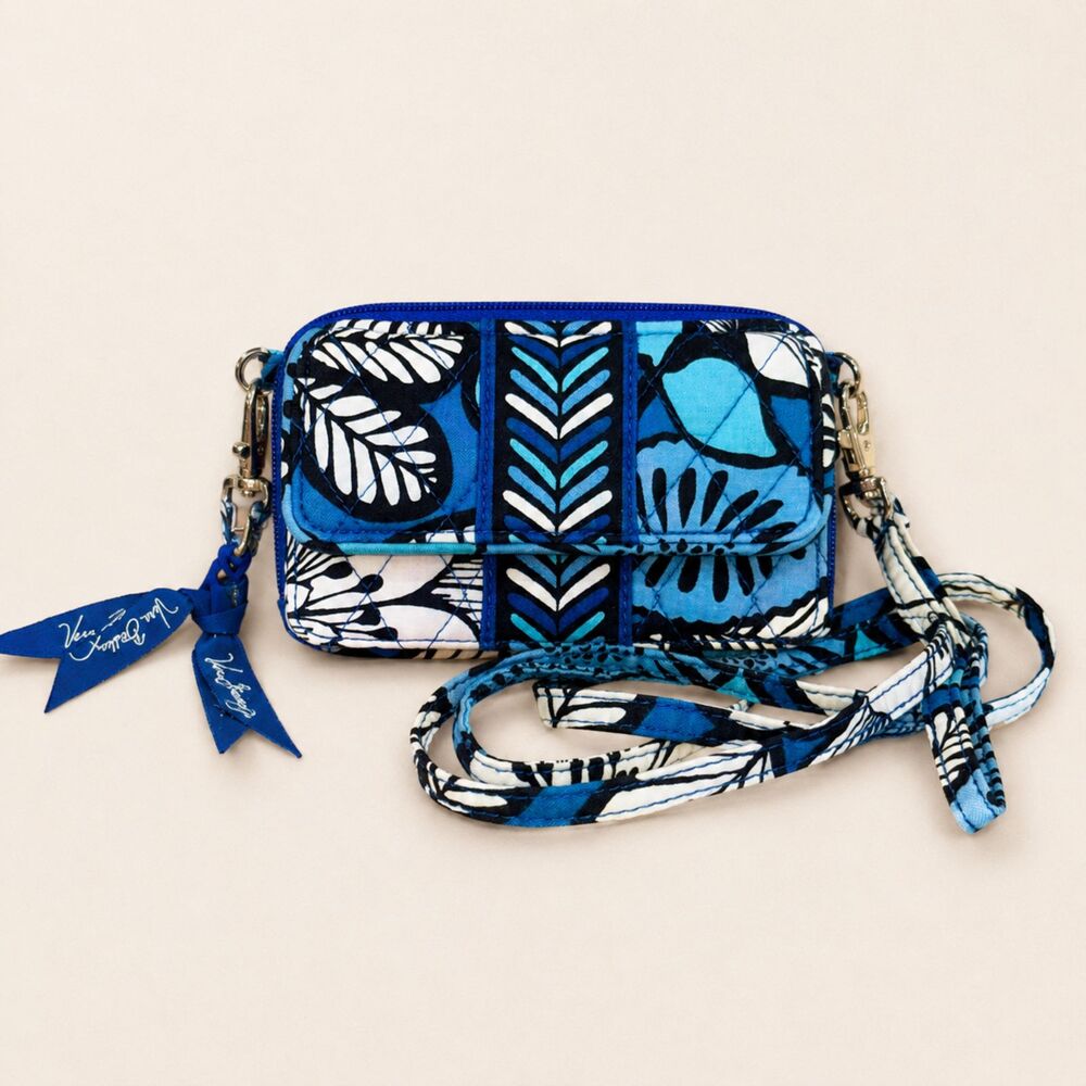 Vera Bradley Blue Bayou Quilted Crossbody Wallet Purse Blue Floral Retired Print